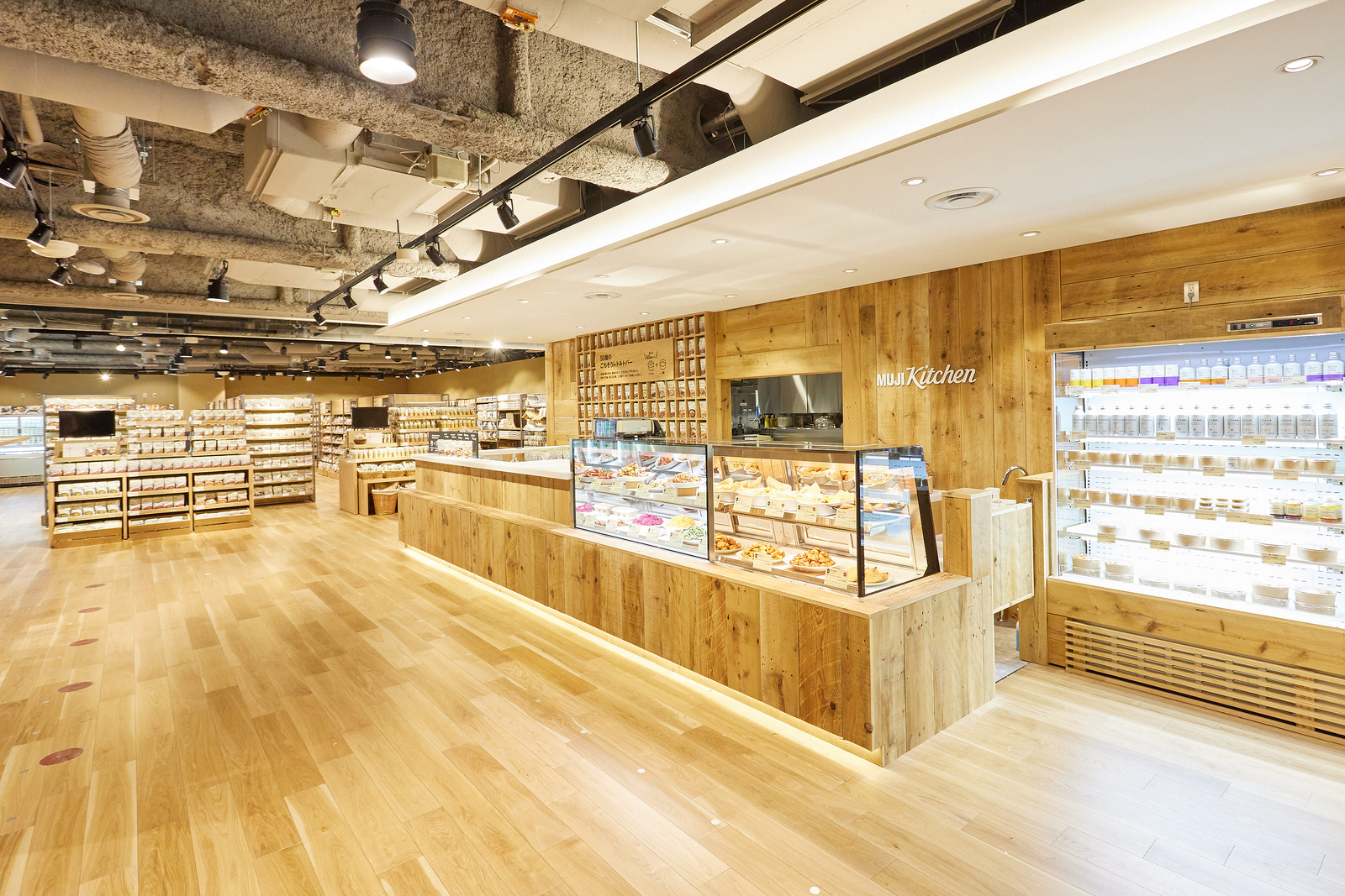▲新しくオープンした「MUJIcom 東池袋」の「MUJI Kitchen」:プレスリリースより MUJI Kitchenの写真