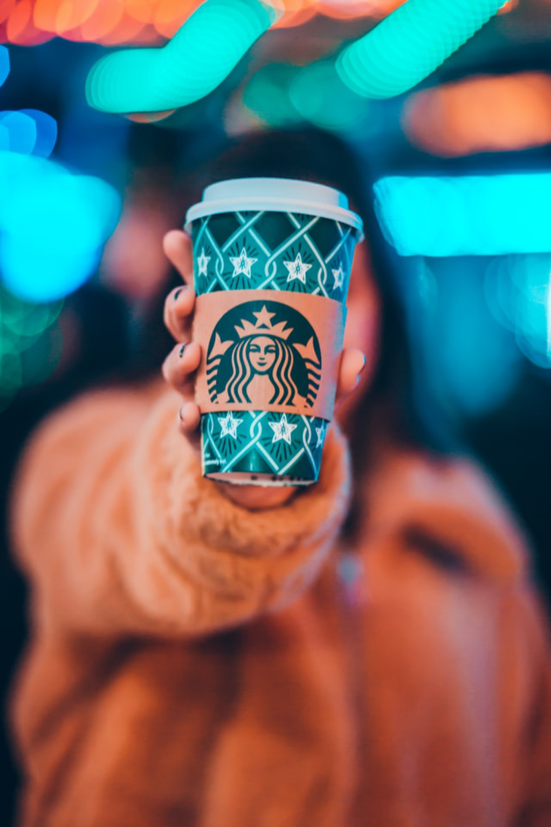 ▲ブランドの一例:Unsplash ブランドの一例、スターバックス