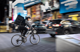 店舗を持たない新スタイル ゴーストレストランとは？コロナ禍で注目される理由とは？