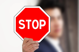 GoTo 大阪・札幌などで一時停止へ、東京はどうなる？：対象外の旅行をキャンセルしない場合、割引分請求か