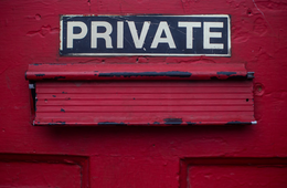 Googleマイビジネスにある情報は非公開にできる？表示されない原因についても紹介