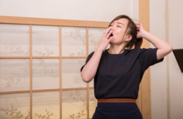 【独自】「挨拶もろくにできないのか」小売店口コミ★1を100件分析してわかった原因「接客」「品揃え」「価格」にあり