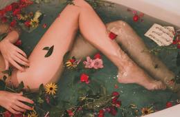 alluxeWEB（アリュクスウェブ）とは？美容クリニック専門の情報提供・予約サイト。モニター募集も豊富