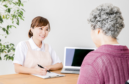 病院向けの予約システムを導入するには？メリット、システムの事例を紹介