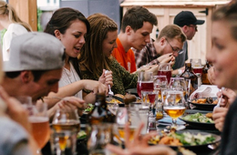 店舗イベントの事例4選｜メリットや成功のコツとは？集客方法も解説