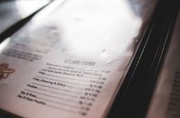 飲食店のメニューをつくる、見直す際のポイントは？こだわりのメニューで集客につなげる方法