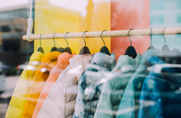 「売らない」百貨店・SDGs意識の若者向けオフプライスストア開店など【小売業界動向まとめ2021年9月】