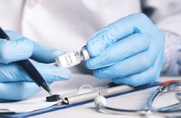 会食人数・イベント入場制限を撤廃　政府の「ワクチン・検査パッケージ」概要明らかに