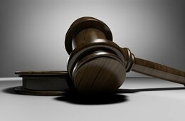 Googleマイビジネス運用代行で裁判に発展!?悪質MEO業者の落とし穴