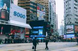 大手百貨店5社、そろって1月売上高増 リベンジ消費で客単価増