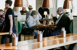 口コミで営業妨害された際の対処法とは｜名誉棄損、信用毀損罪が成立する可能性も