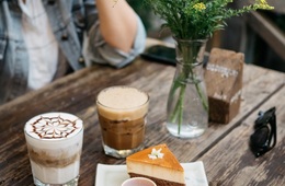 「実名型」グルメサービスRettyで口コミを集める方法