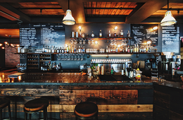 営業者が死亡した場合、営業許可証はどうなる？個人・法人の必要な手続きについて