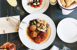 料理人グルメサイト「ヒトサラ」ランキングの仕組みとは？他社サイトとも連携・インバウンド対策にも応用できるSAVOR JAPANとの連携も解説